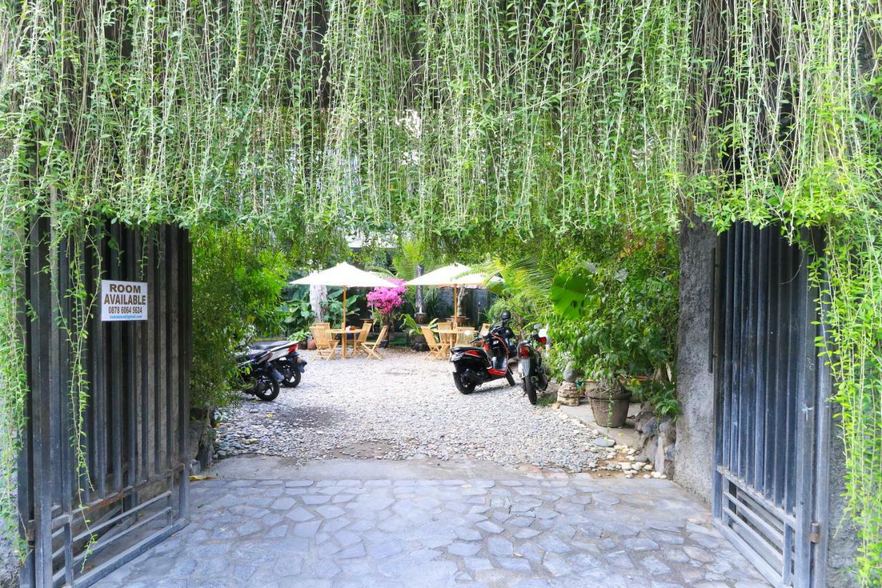 Kubu Kenak Guesthouse Семиньяк Экстерьер фото