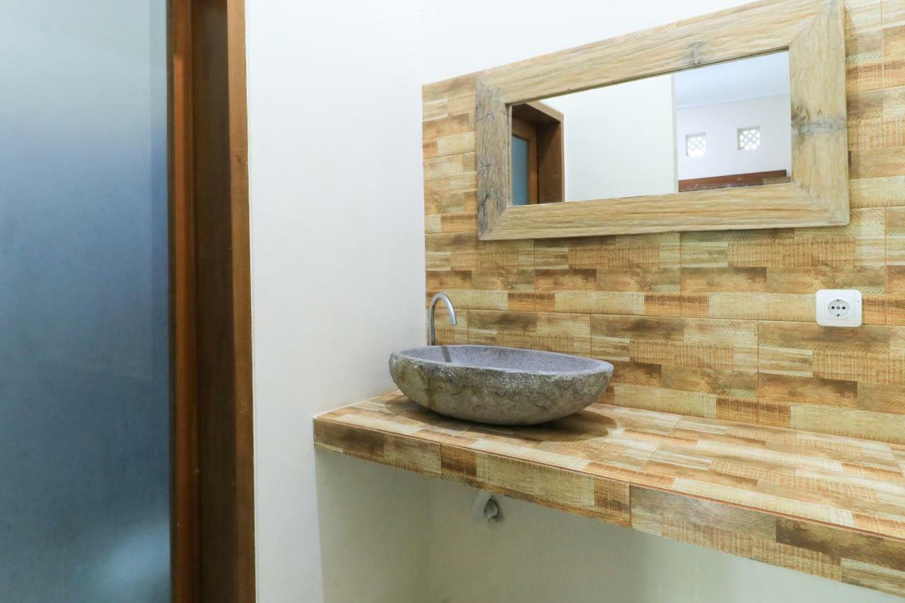Kubu Kenak Guesthouse Семиньяк Экстерьер фото